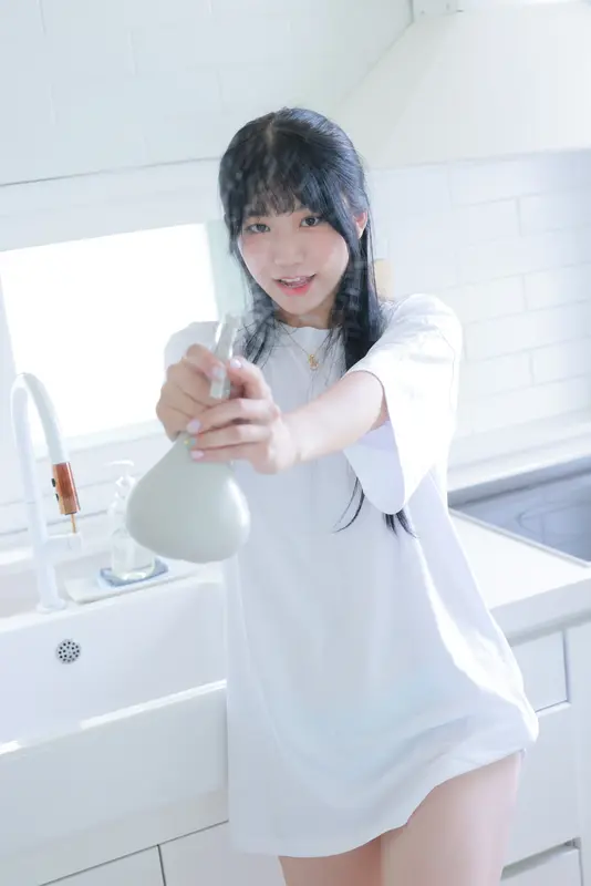 014.[SWEETBOX]Vol.18 - CREAM YUI 5